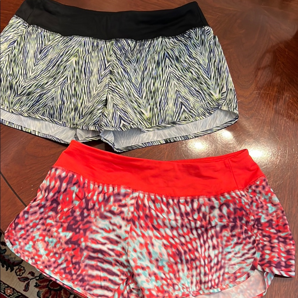 Nike dri-fit Women's Patterned Shorts  (2 pair)
